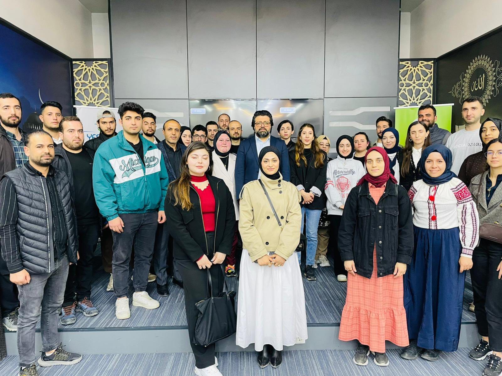 GENÇ GİRİŞİMCİLİK AKADEMİSİ, GENÇLERE GELECEK KAPISI AÇIYOR